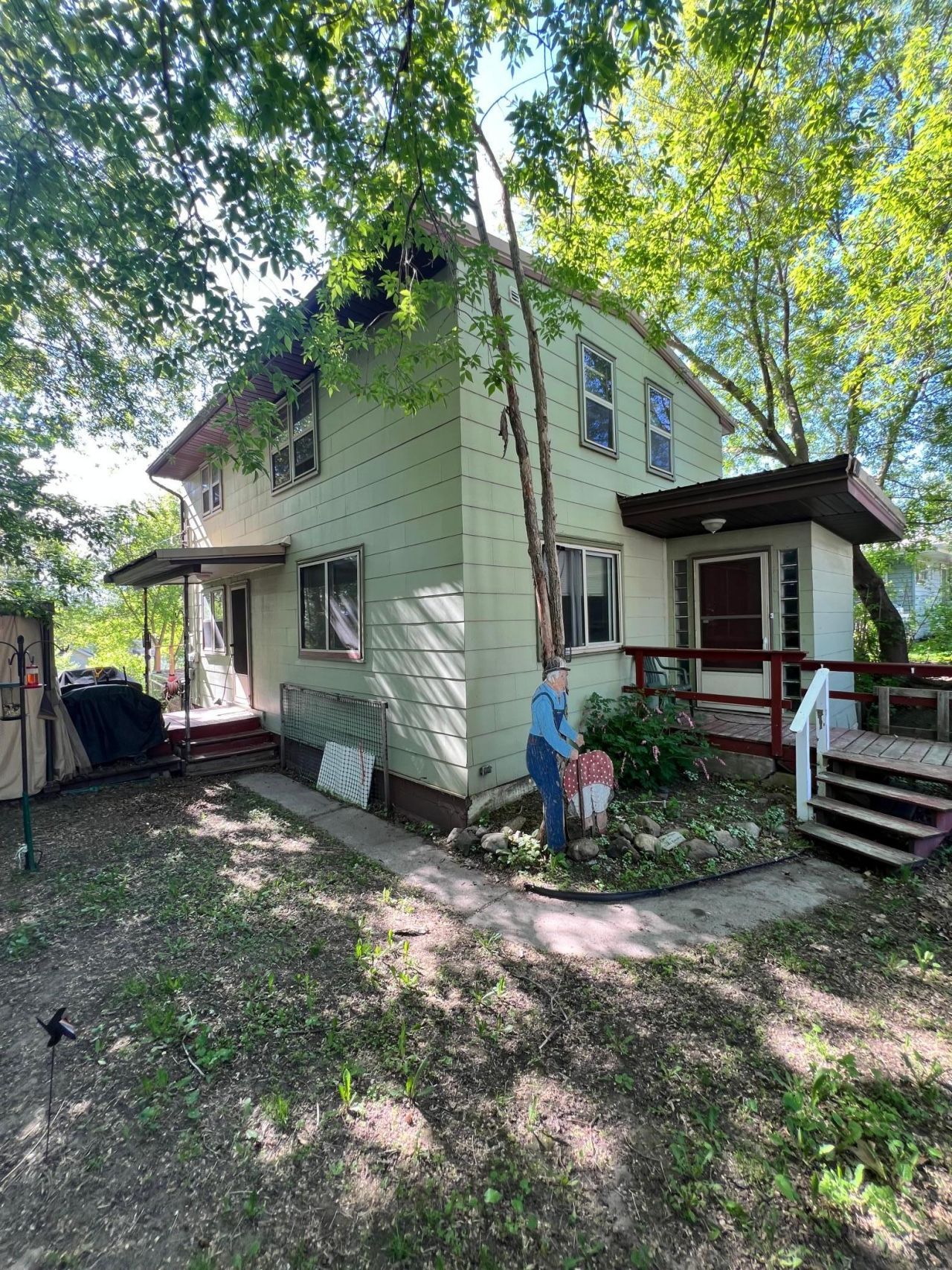 306 7th Avenue , Bovey, MN 55709