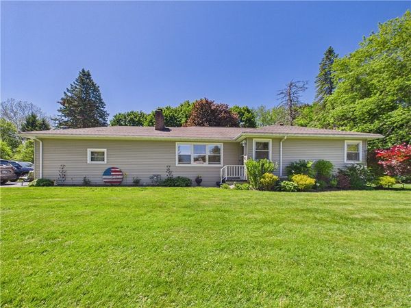 1621 Scribner Road, Penfield, NY 14526