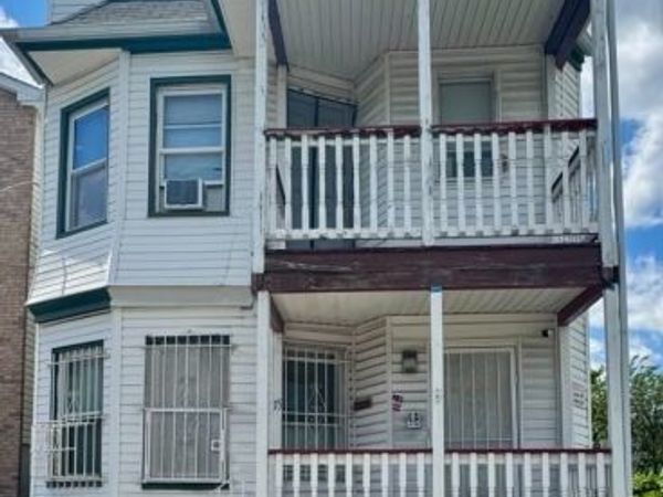 15 Hobson St, Newark, NJ 07112