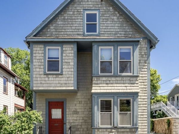 8 Parker Pl, Somerville, MA 02143