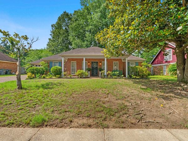 7027 BOXBOROUGH CV, Memphis, TN 38119