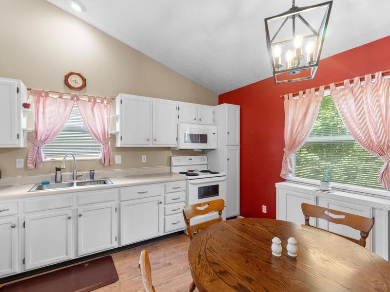 672 Buehler Drive, Delaware, OH 43015 Photo 15