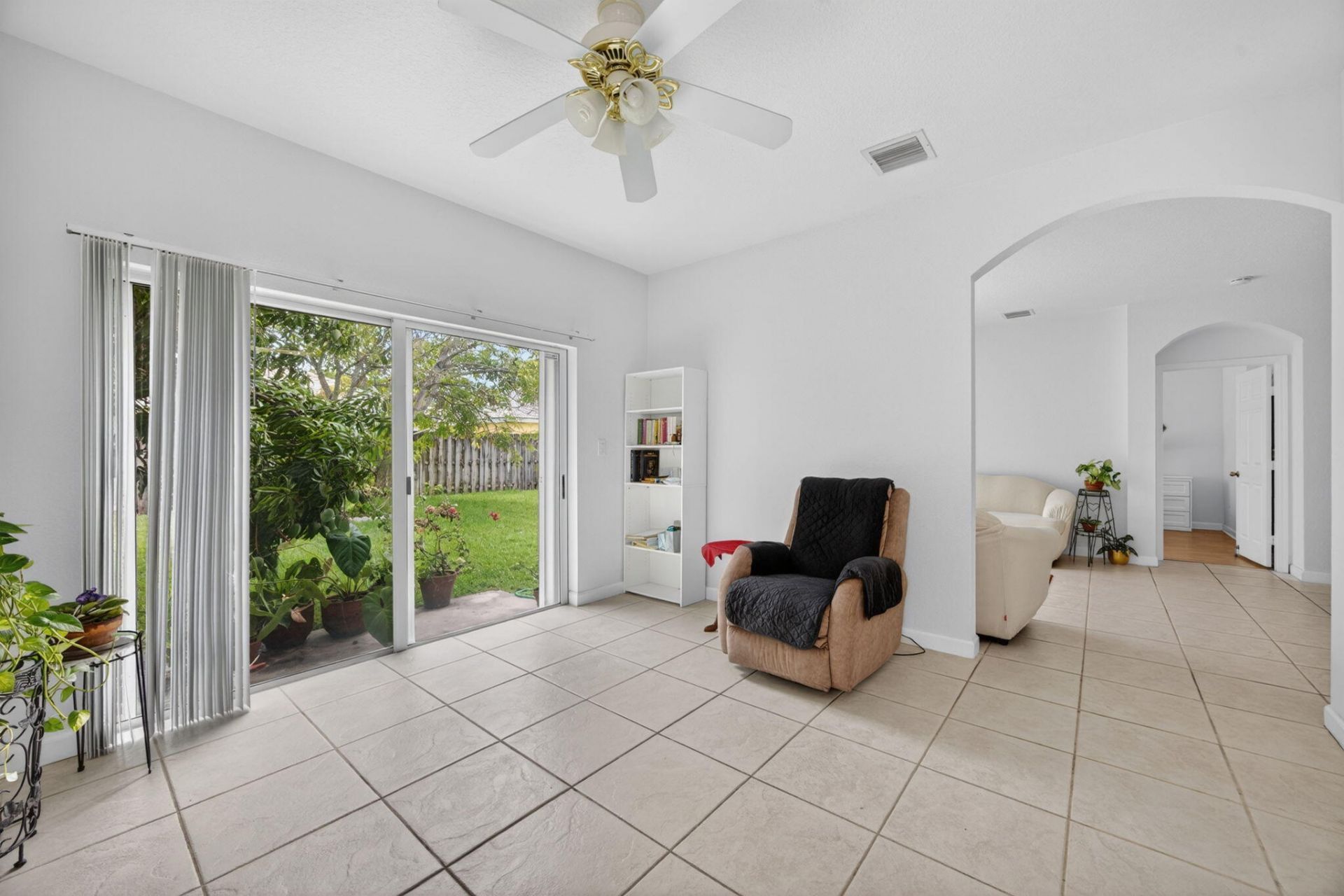 14215 SW 156th Avenue N, Miami, FL 33196 Photo