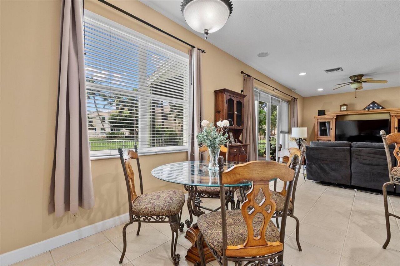 135 Hamilton Terrace, West Palm Beach, FL 33414 Photo