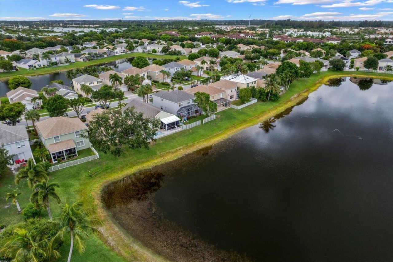 135 Hamilton Terrace, West Palm Beach, FL 33414 Photo