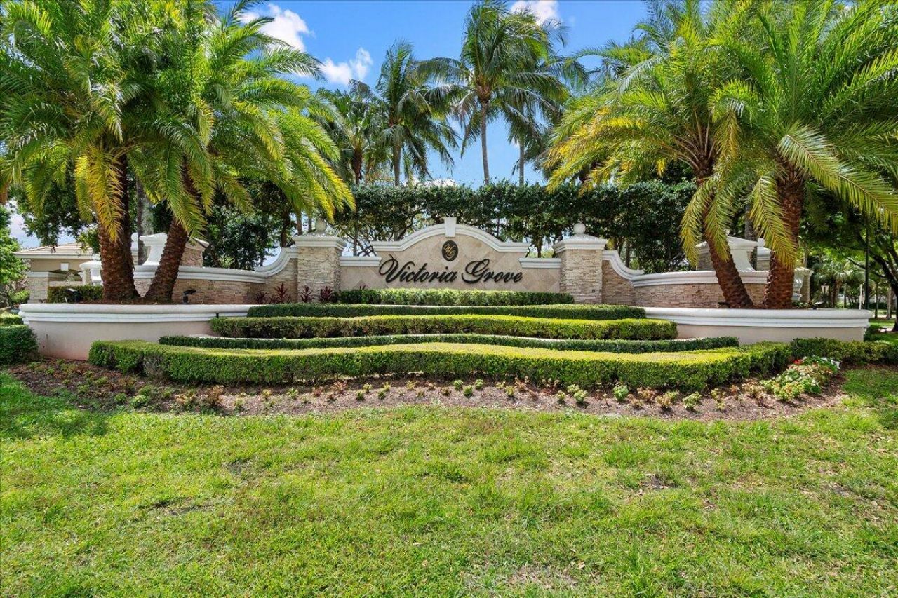 135 Hamilton Terrace, West Palm Beach, FL 33414 Photo