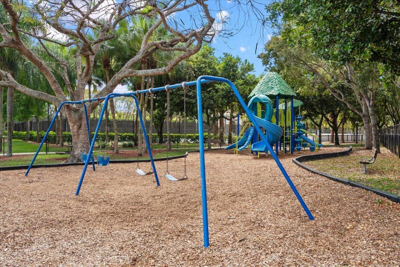 135 Hamilton Terrace, West Palm Beach, FL 33414 Photo