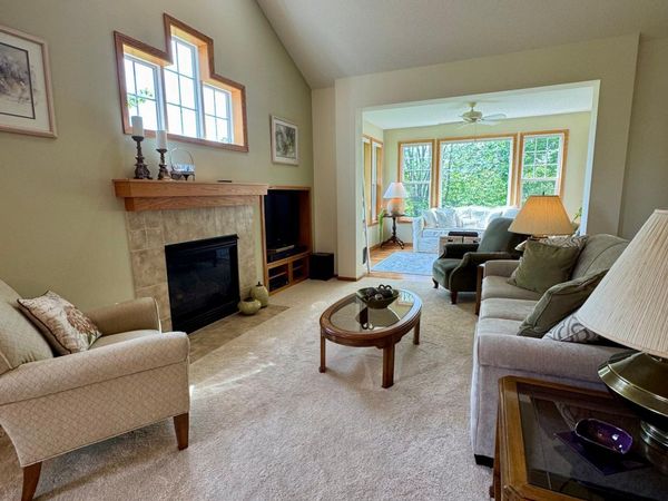 4711 Walnut Grove Lane N, Plymouth, MN 55446