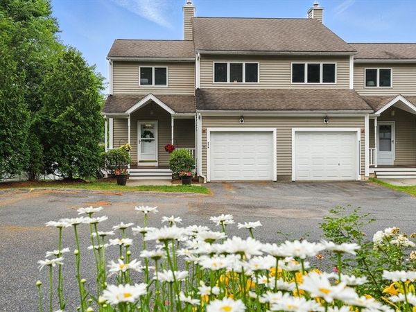 27 Solomon Pond Rd, Unit A, Northborough, MA 01532