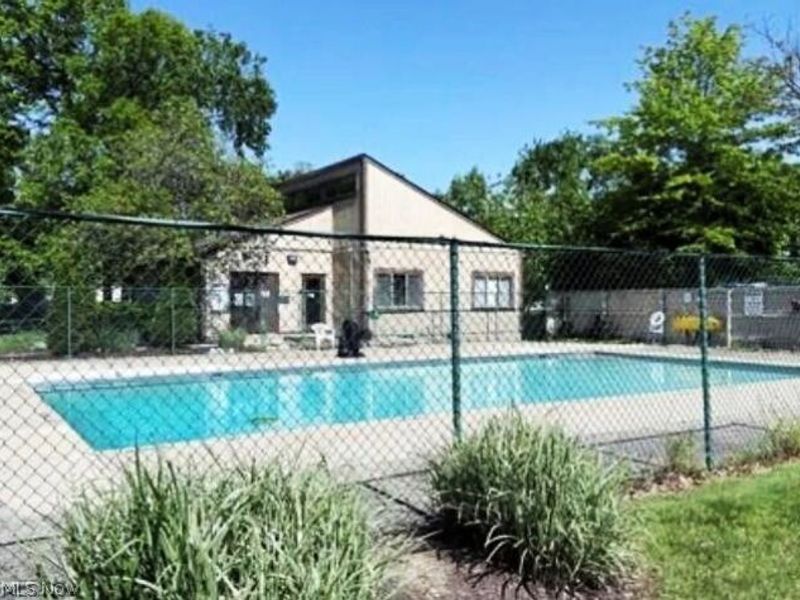 1440 Cedarwood Drive, Unit H, Westlake, OH 44145 Photo 16