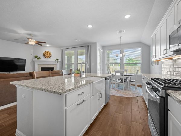 4174 Kingsley Ave, Round Rock, TX 78681
