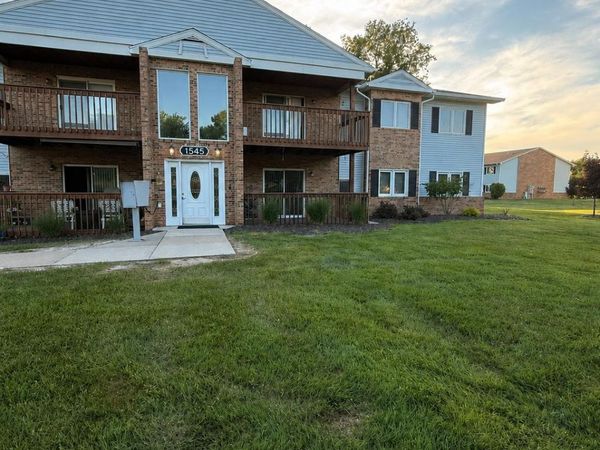 1545 Harbour Boulevard, Trenton, MI 48183