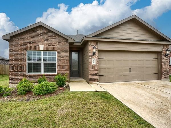 909 Emerson Drive, Anna, TX 75409