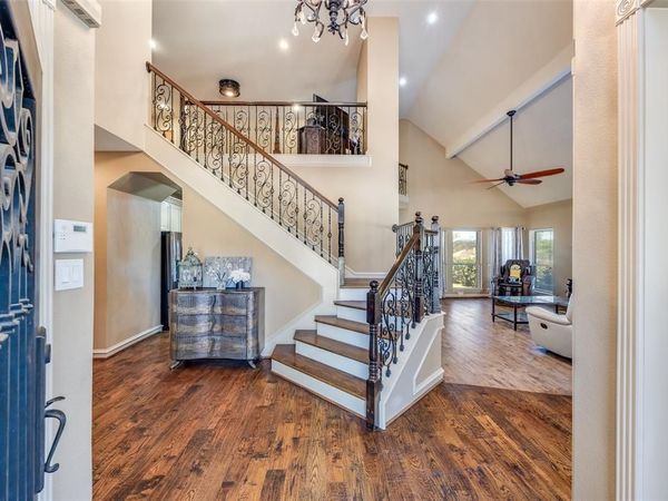 3807 Keystone Court , Carrollton, TX 75007