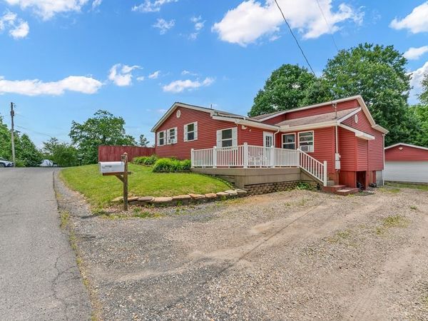 307 Briarwood Drive, SHADY SPRING, WV 25918