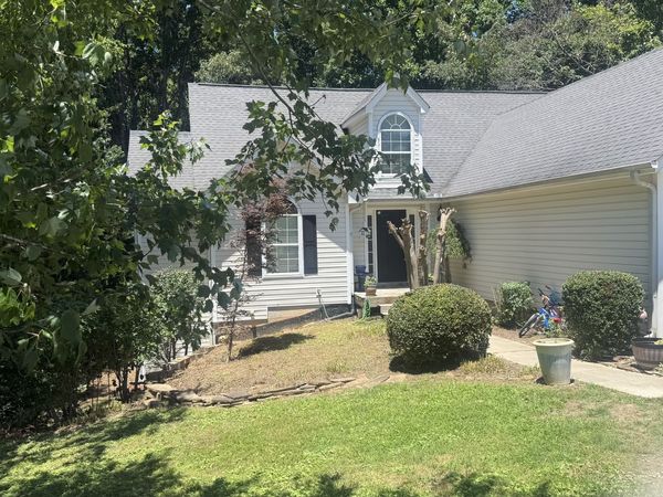 4724 Melbourne Trail, Flowery Branch, GA 30542