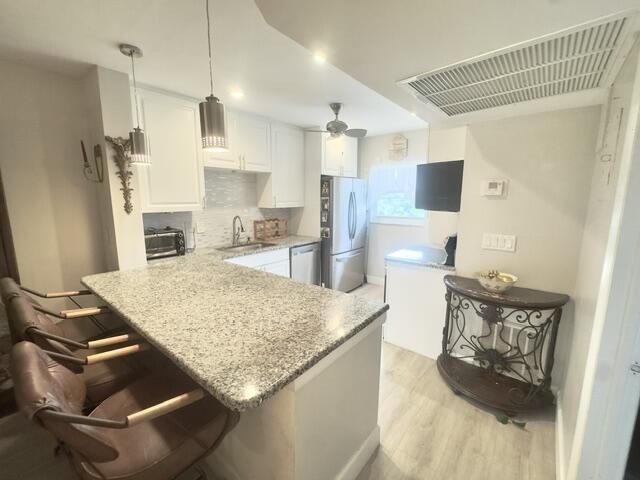 2400 NE 16th Street, Unit 205, Pompano Beach, FL 33062 Photo