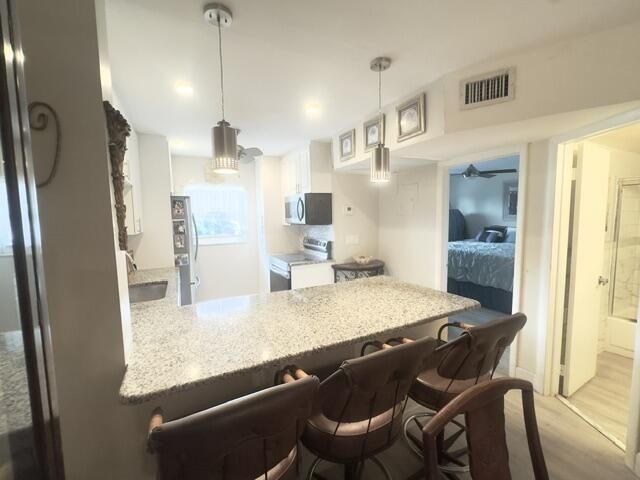 2400 NE 16th Street, Unit 205, Pompano Beach, FL 33062 Photo