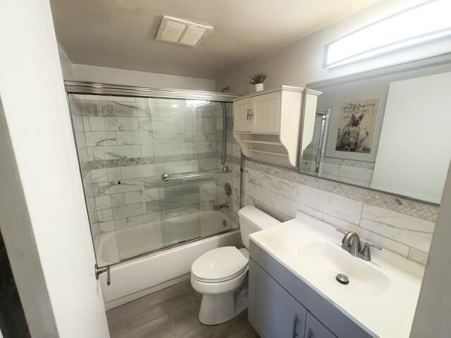 2400 NE 16th Street, Unit 205, Pompano Beach, FL 33062 Photo