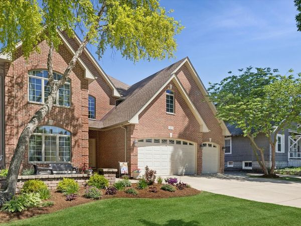 403 S Fairview Avenue , Elmhurst, IL 60126