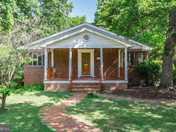 615 E COLUMBIA STREET, FALLS CHURCH, VA 22046