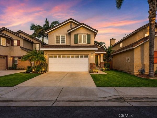 865 Honey Grove Way , Corona, CA 92878