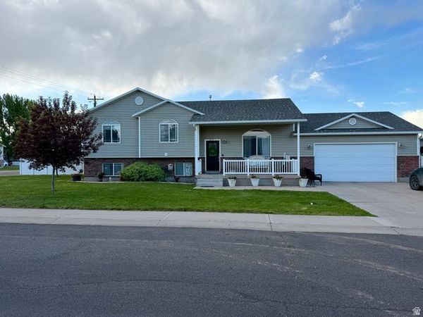 631 E 600 N, Roosevelt, UT 84066