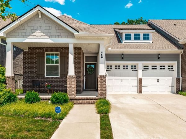 450 Gingerwood Ln, Hendersonville, TN 37075