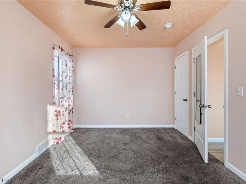 14313 Montrose Avenue, Cleveland, OH 44111 Photo 13