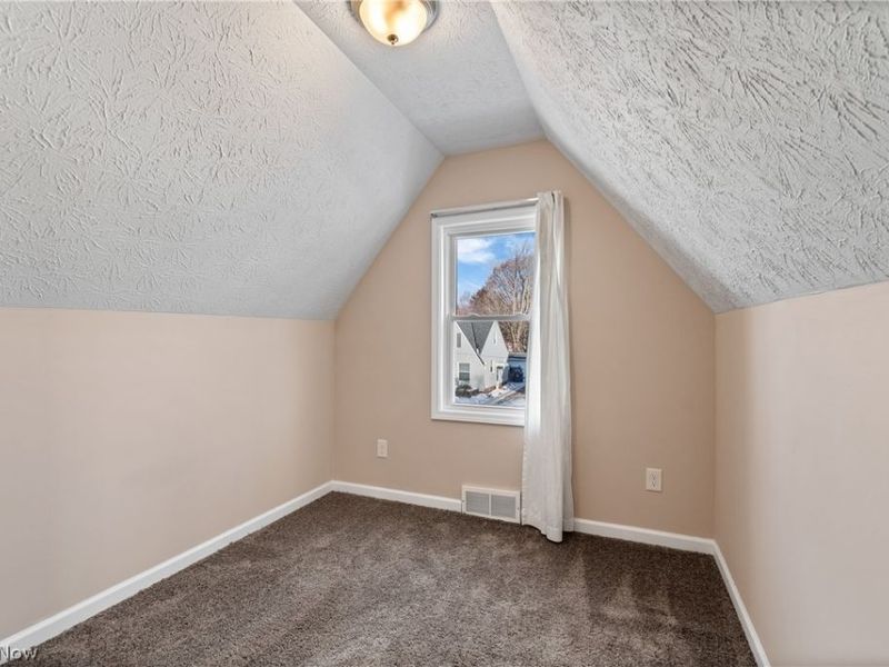 14313 Montrose Avenue, Cleveland, OH 44111 Photo 17
