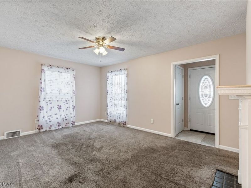 14313 Montrose Avenue, Cleveland, OH 44111 Photo 2