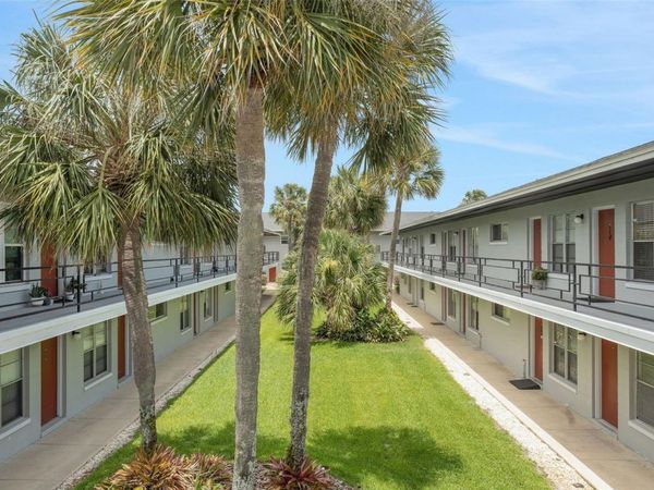 4328 EDGEWATER DRIVE , Unit D106, ORLANDO, FL 32804