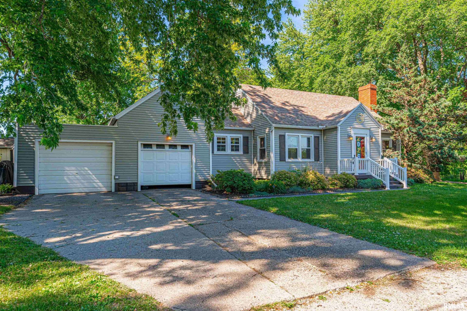 101 Lanterman Street, Elkhart, IL 62634 Main Photo