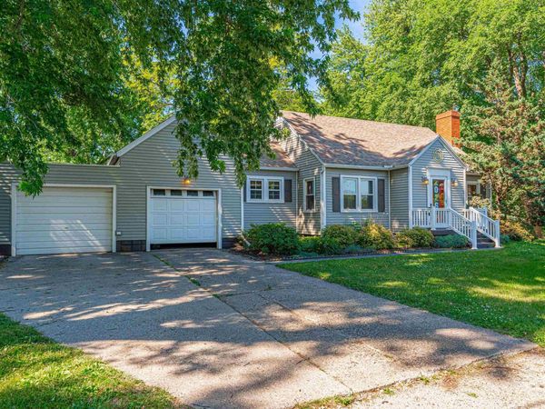 101 Lanterman Street, Elkhart, IL 62634