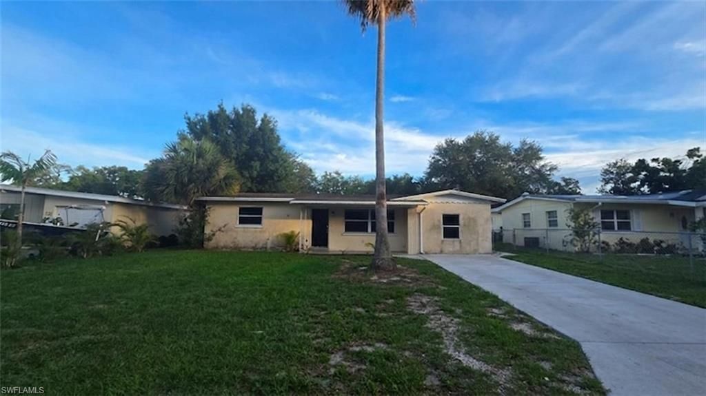 731 Lakeside Dr , Largo, FL 33778 Photo