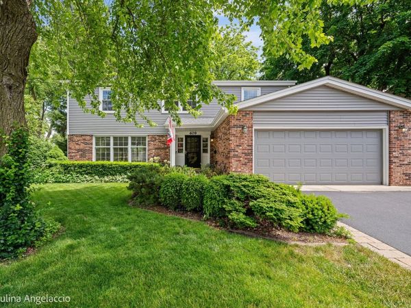 609 N Eagle Lane , Palatine, IL 60067
