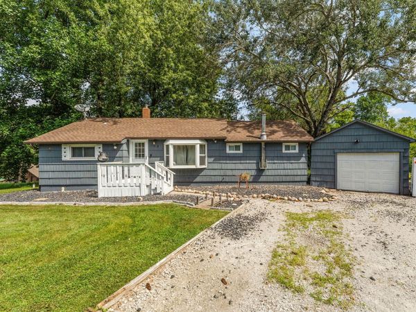 13 S Beulah Vista Drive, Hebron, IN 46341