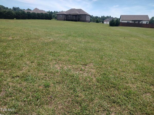 636 Brady Way, Jonesborough, TN 37659