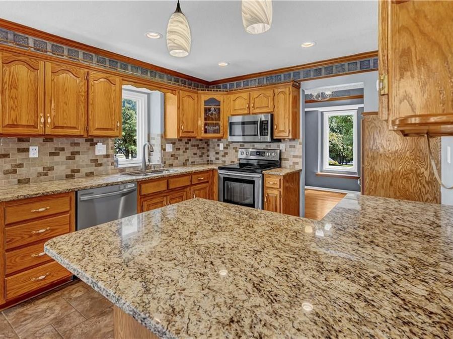 Property Image 12