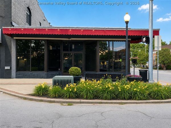 101 N Court Street, Ripley, WV 25271
