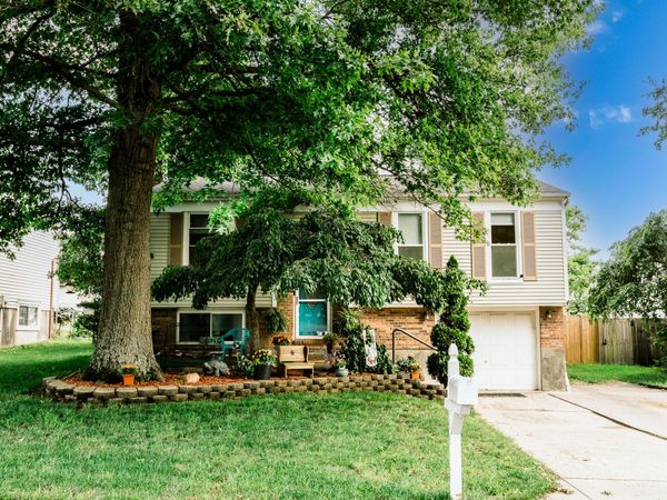 1517 Woodside Drive, Florence, KY 41042