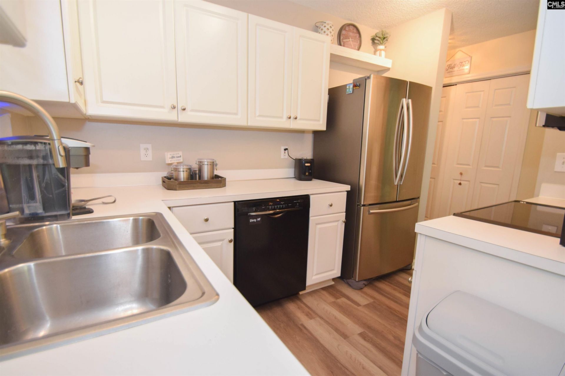 108 Redington Way  Photo 14