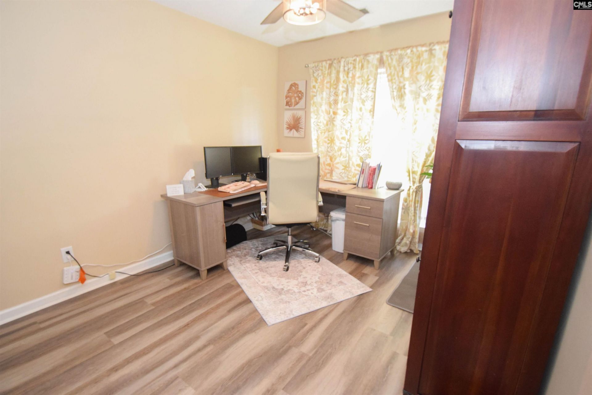 108 Redington Way  Photo 22