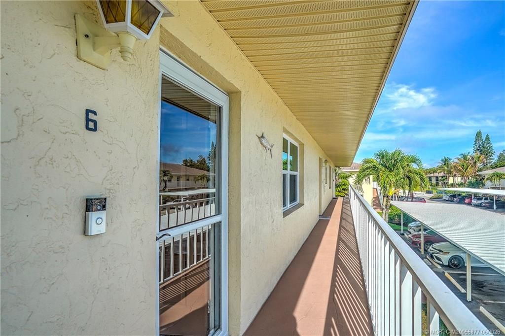 2950 SE Ocean Boulevard, Unit 122-6, Stuart, FL 34996 Photo