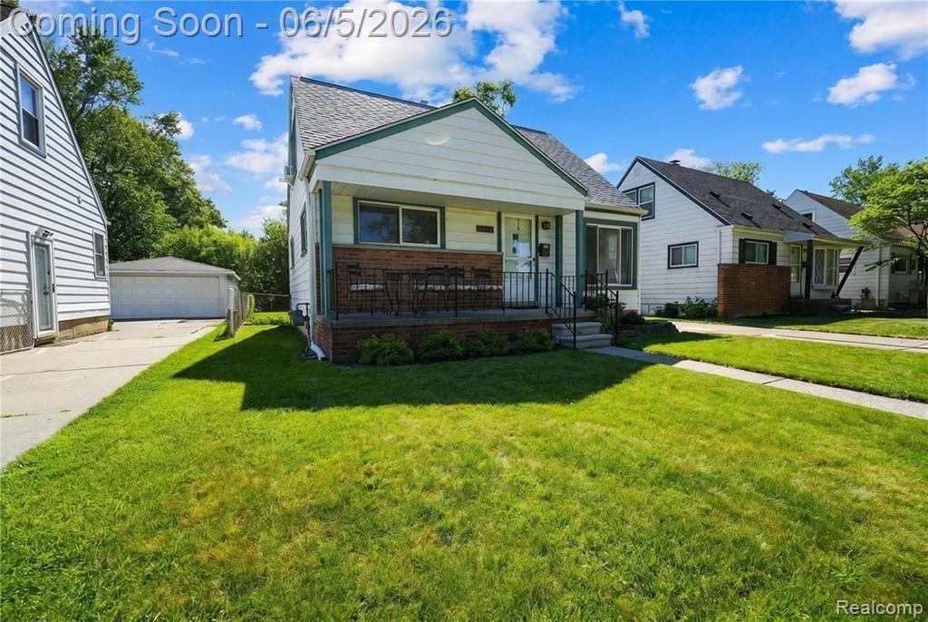 6848 Cardwell Street, Garden City, MI 48135 Main Photo