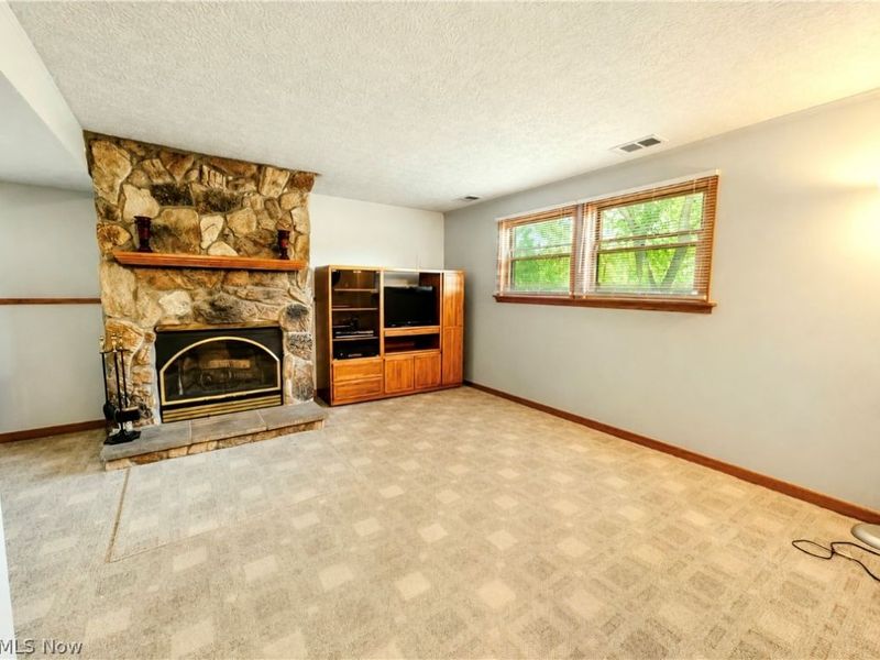3438 Warren Meadville Road, Warren, OH 44410 Photo 21