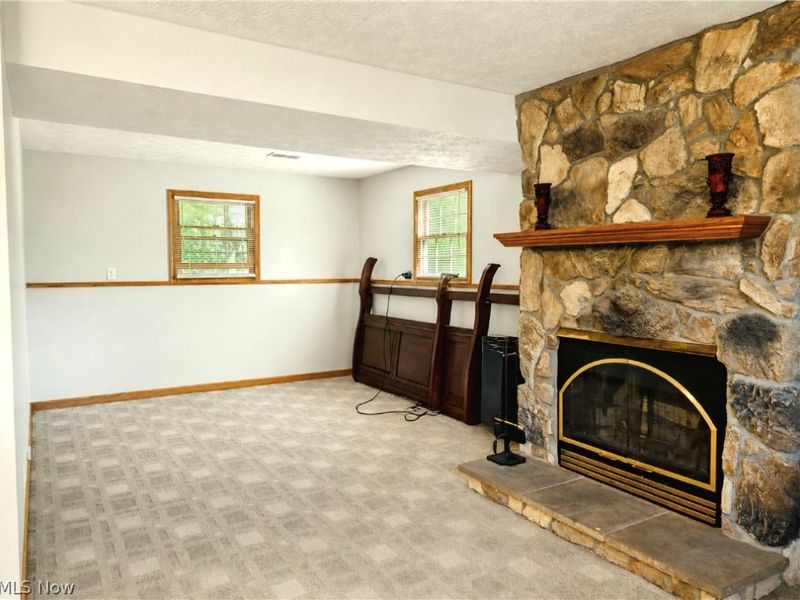 3438 Warren Meadville Road, Warren, OH 44410 Photo 22