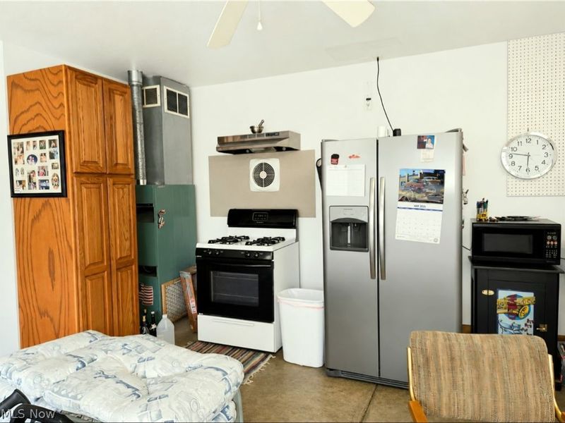 3438 Warren Meadville Road, Warren, OH 44410 Photo 39