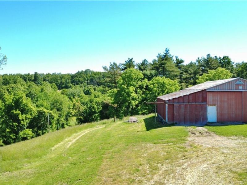 5759 College Hill Road, Cambridge, OH 43725 Photo 8