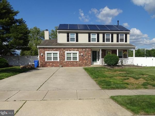 2 HOLLYBUSH DRIVE, GLASSBORO, NJ 08028